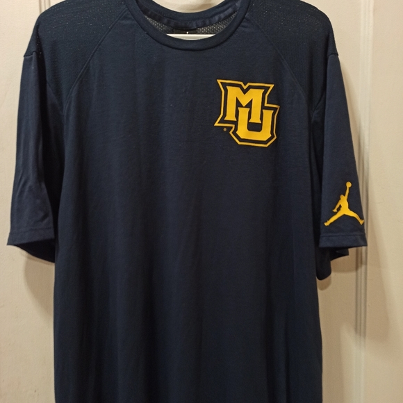 Marquette Golden Eagles Jordan Brand  Elite Basketball On-Court Shooter T-shirXX - Picture 3 of 11